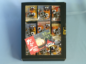 おむすびせんべい　箱入27枚